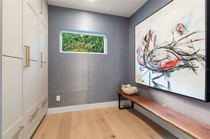 Image No.28-3 Bed House for sale