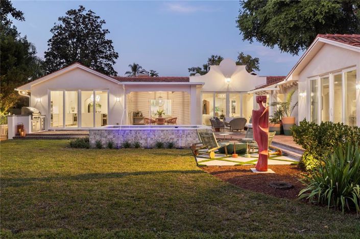 Image No.35-3 Bed House for sale