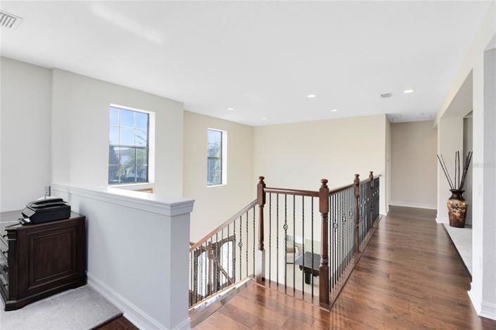 Image No.25-4 Bed House for sale