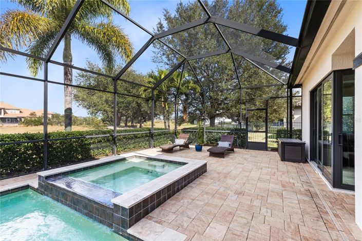 Image No.44-4 Bed House for sale