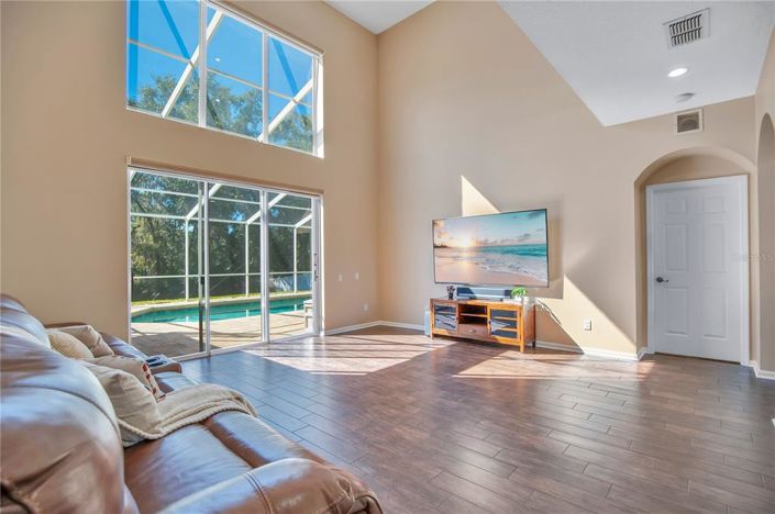 Image No.8-Maison de 5 chambres à vendre à Saint John