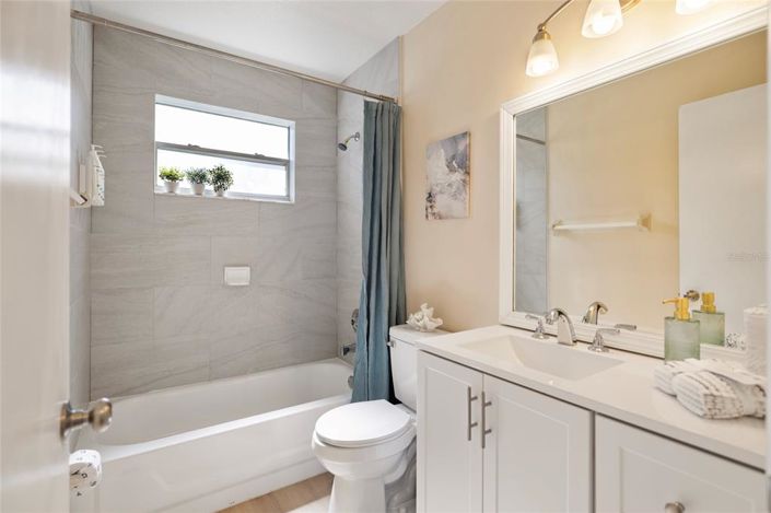 Image No.15-3 Bed Apartment for sale