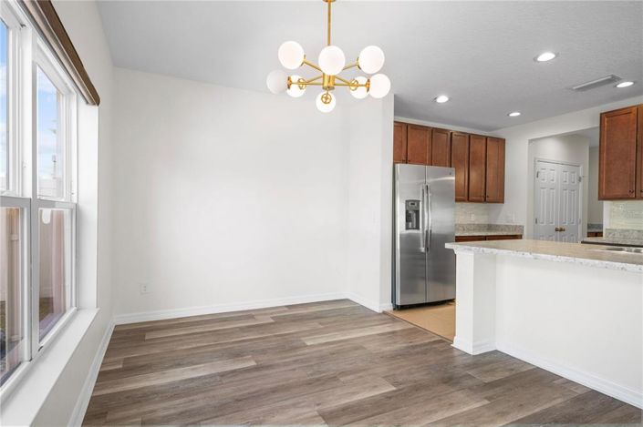 Image No.20-5 Bed House for sale