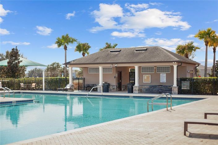 Image No.40-5 Bed House for sale