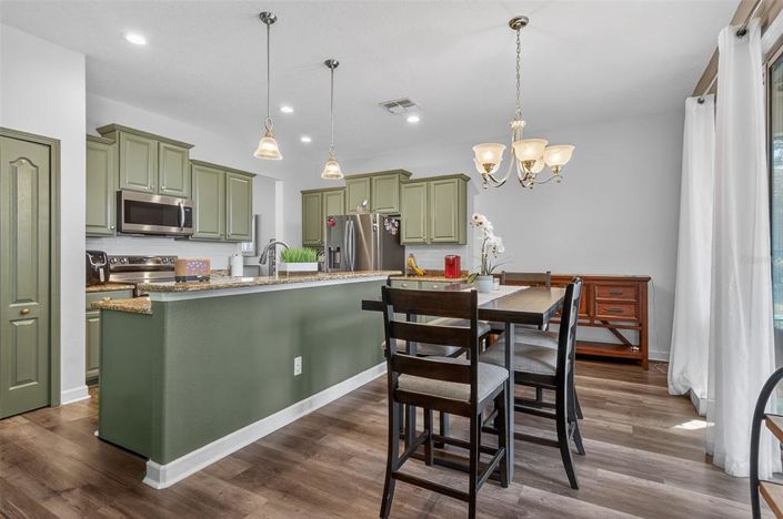 Image No.16-4 Bed House for sale