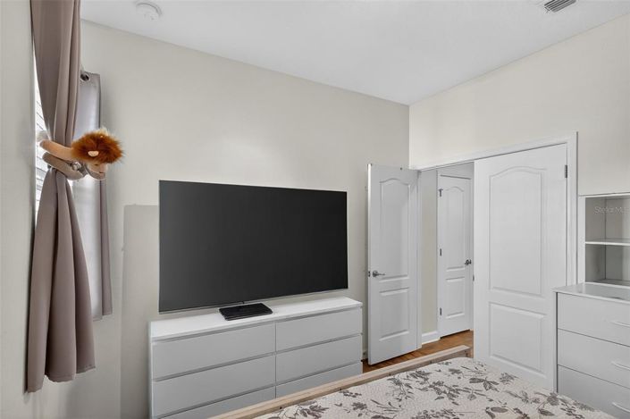 Image No.25-4 Bed House for sale