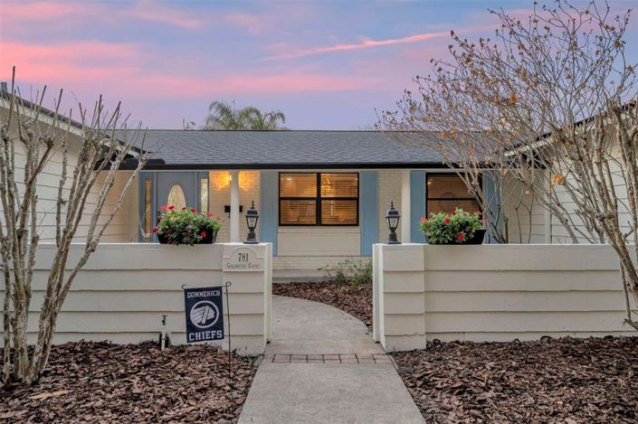 Image No.3-5 Bed House for sale