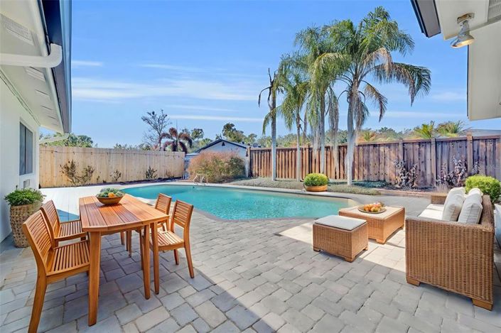 Image No.5-Maison de 5 chambres à vendre à Saint John