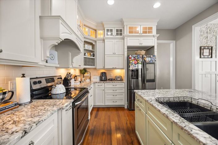 Image No.15-5 Bed House for sale