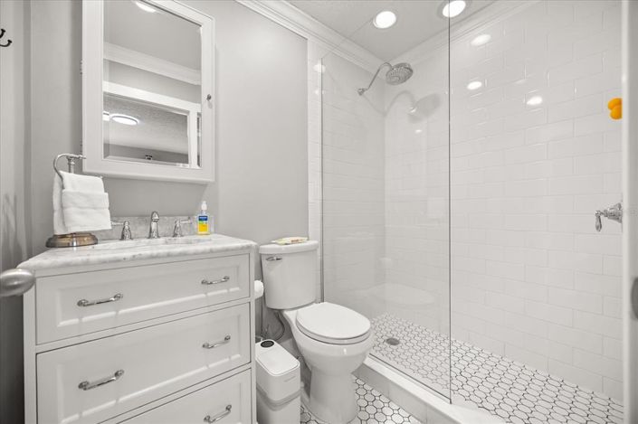 Image No.21-5 Bed House for sale