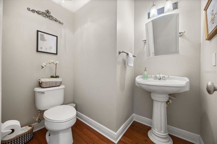 Image No.28-5 Bed House for sale