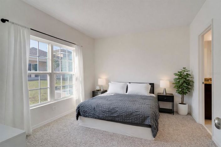 Image No.11-4 Bed House for sale