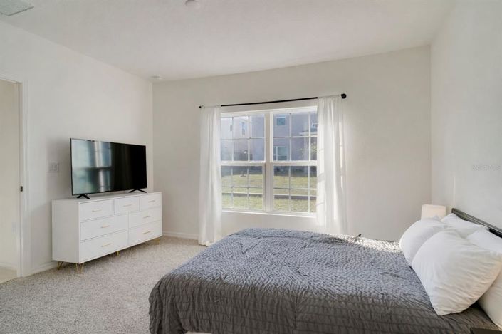 Image No.12-4 Bed House for sale