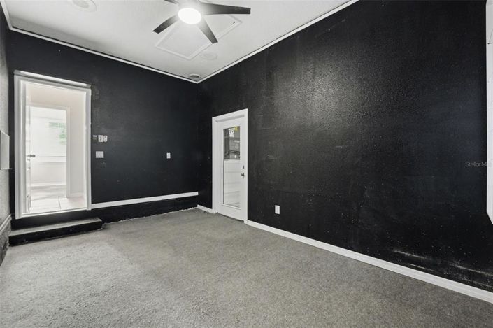 Image No.23-3 Bed House for sale