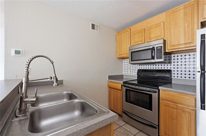 Image No.11-Appartement de 1 chambre à vendre à Saint John