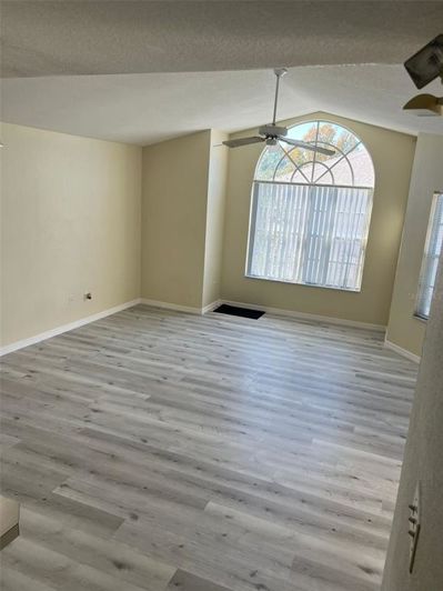 Image No.3-Appartement de 3 chambres à vendre à Saint John