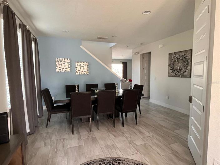 Image No.5-5 Bed House for sale