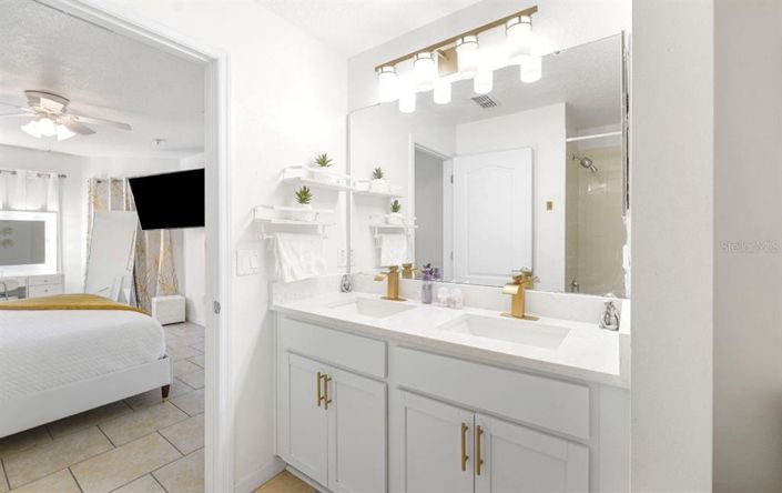 Image No.16-3 Bed House for sale