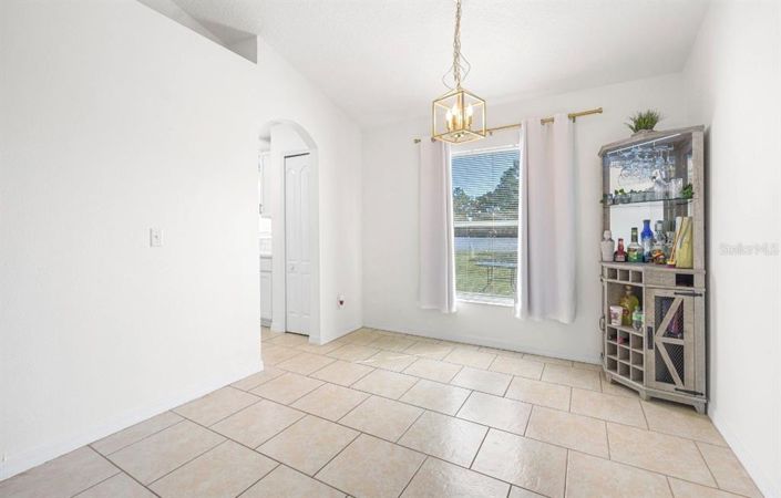 Image No.6-3 Bed House for sale