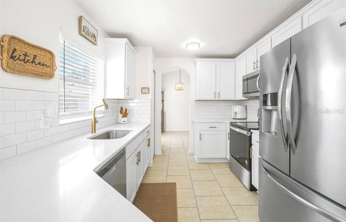 Image No.8-3 Bed House for sale