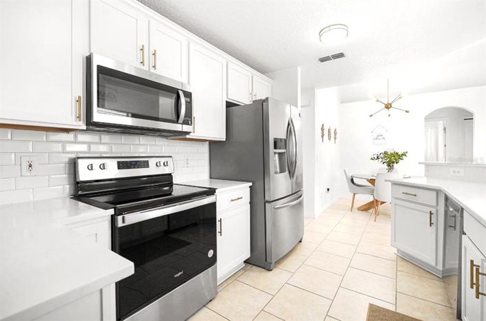 Image No.9-3 Bed House for sale