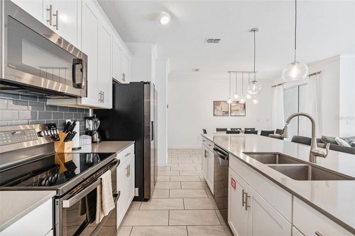 Image No.9-4 Bed Townhouse for sale