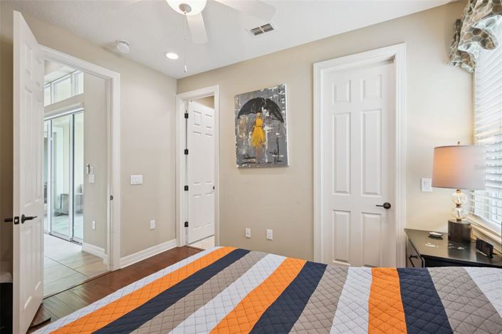 Image No.21-5 Bed House for sale