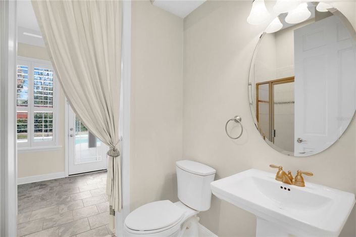 Image No.30-5 Bed House for sale