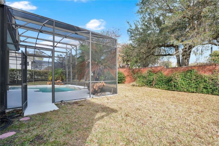 Image No.45-5 Bed House for sale