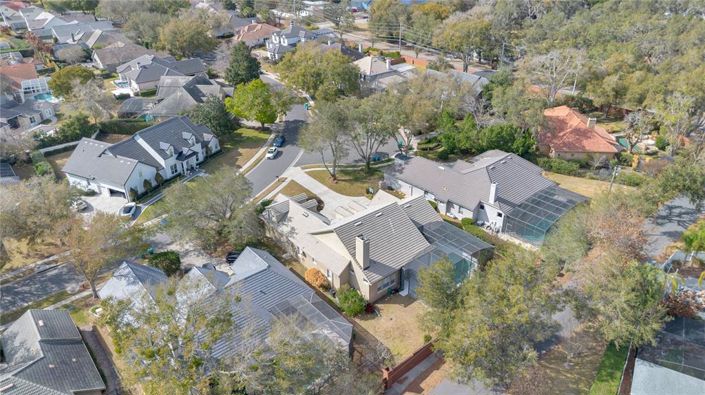 Image No.56-5 Bed House for sale