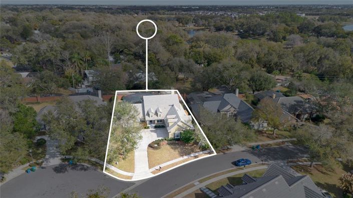 Image No.6-5 Bed House for sale