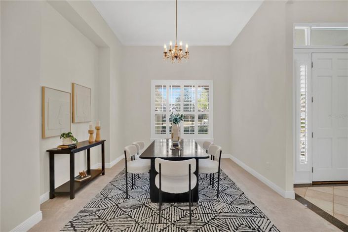 Image No.9-5 Bed House for sale