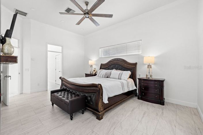 Image No.28-4 Bed House for sale