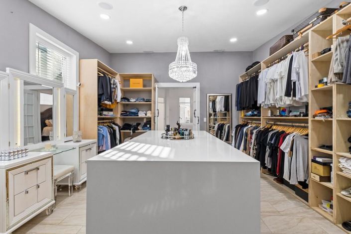 Image No.31-4 Bed House for sale