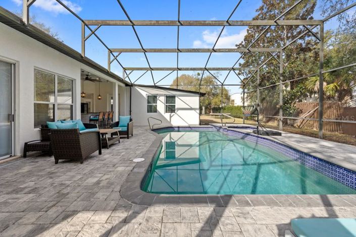 Image No.40-4 Bed House for sale