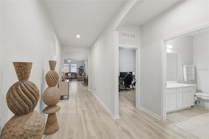 Image No.5-4 Bed House for sale