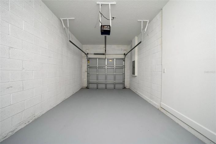 Image No.27-4 Bed Townhouse for sale