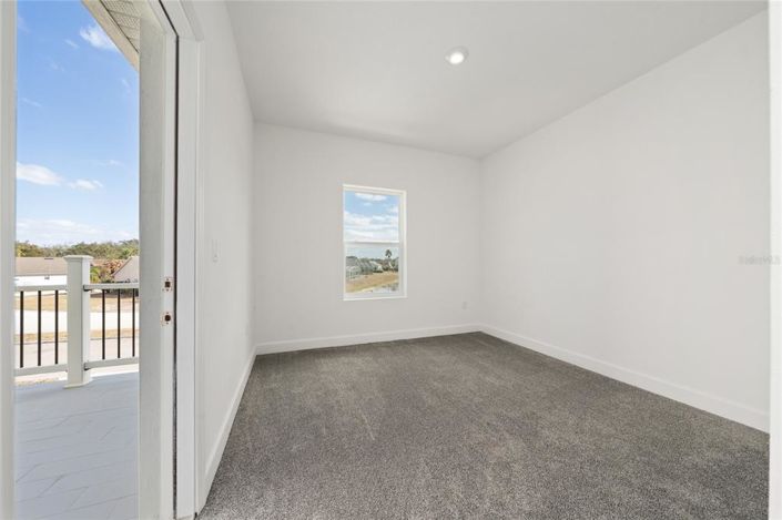 Image No.19-4 Bed Townhouse for sale