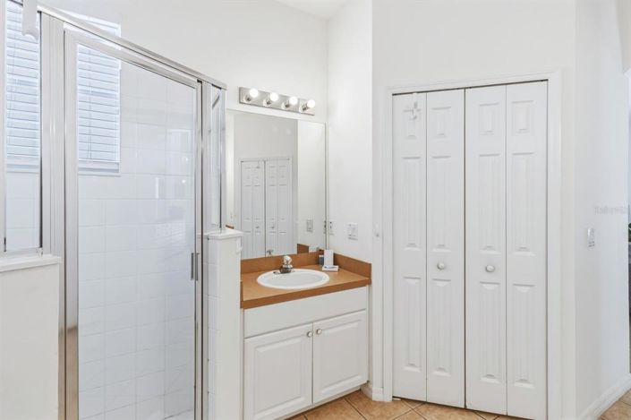 Image No.28-4 Bed House for sale