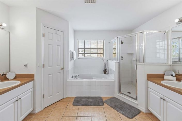 Image No.33-4 Bed House for sale