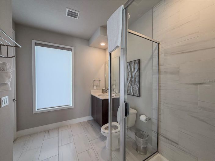 Image No.21-5 Bed Apartment for sale