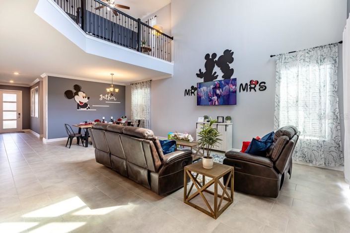 Image No.6-5 Bed House for sale