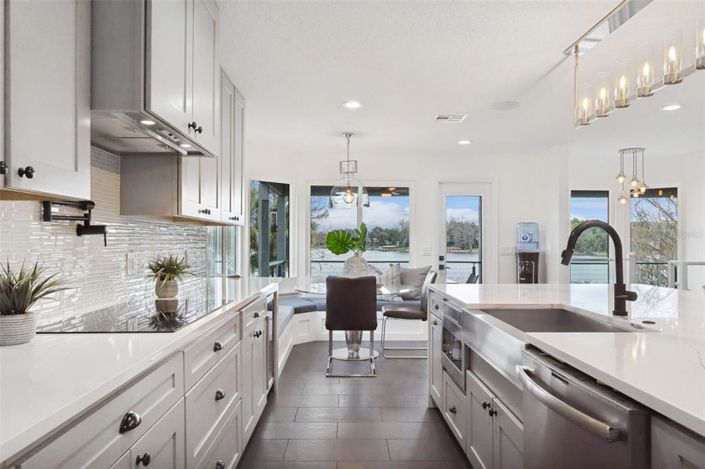 Image No.11-4 Bed House for sale