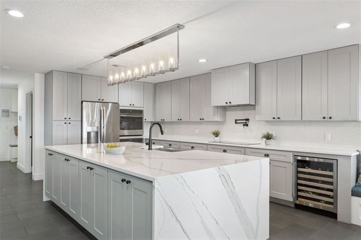 Image No.12-4 Bed House for sale