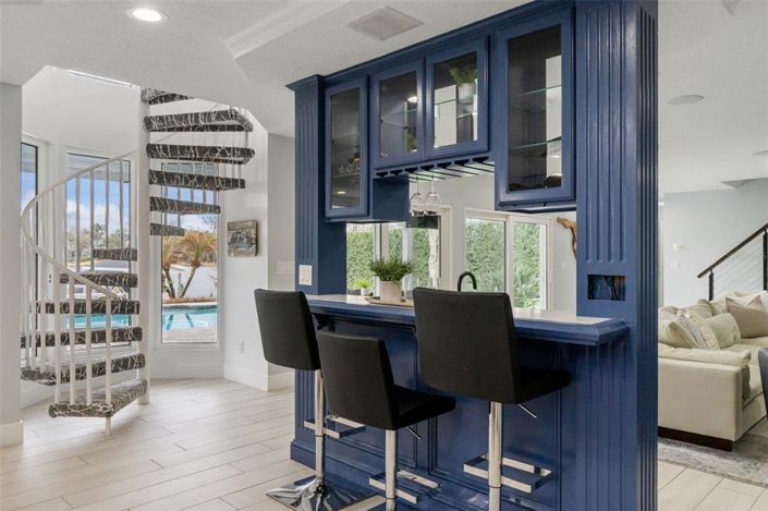 Image No.24-4 Bed House for sale