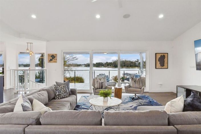 Image No.9-4 Bed House for sale