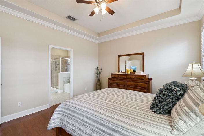 Image No.21-4 Bed House for sale