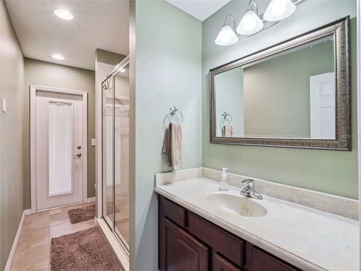 Image No.31-4 Bed House for sale