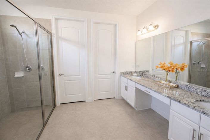 Image No.21-5 Bed House for sale