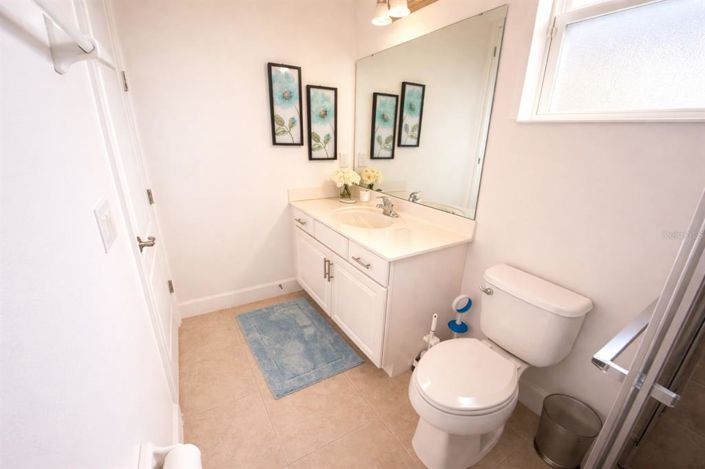 Image No.25-5 Bed House for sale